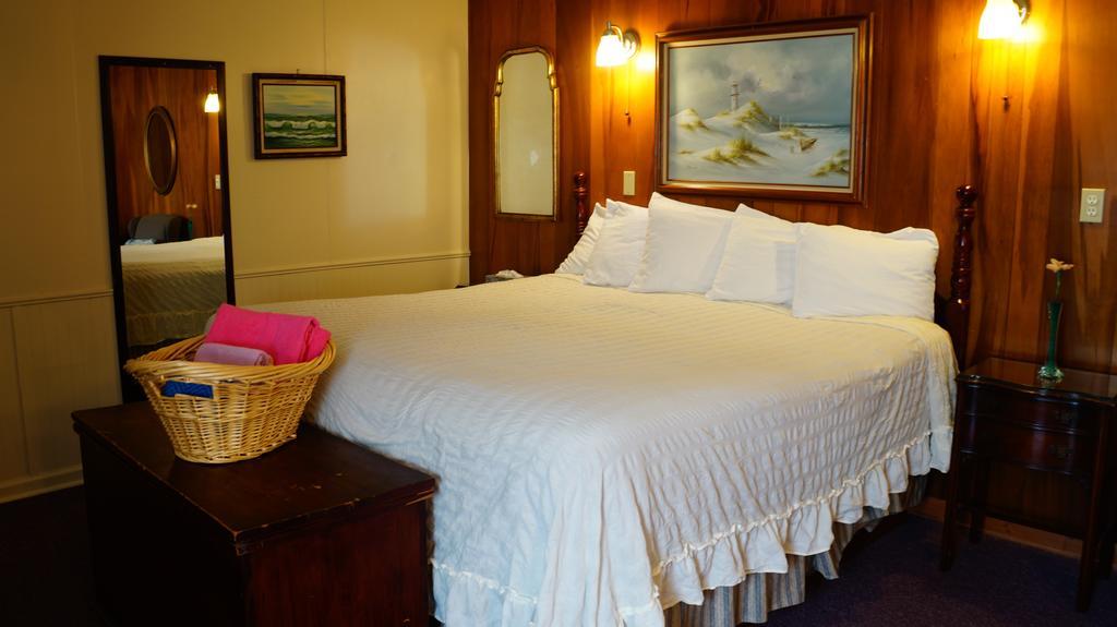Harbor Haus Inn & Suites Hermann Room photo